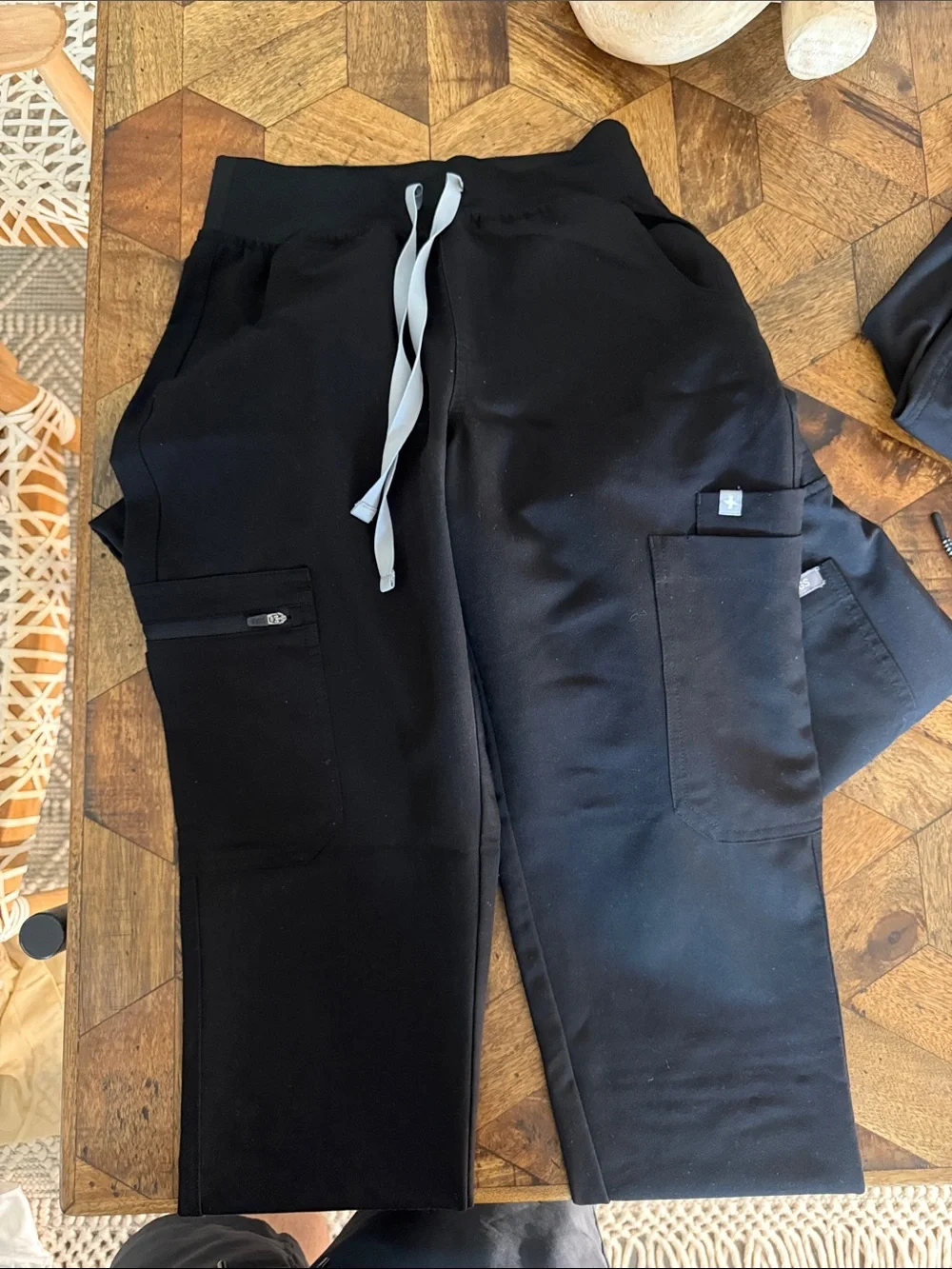 4 pairs FIGS Black Jogger-Style Scrub Pants